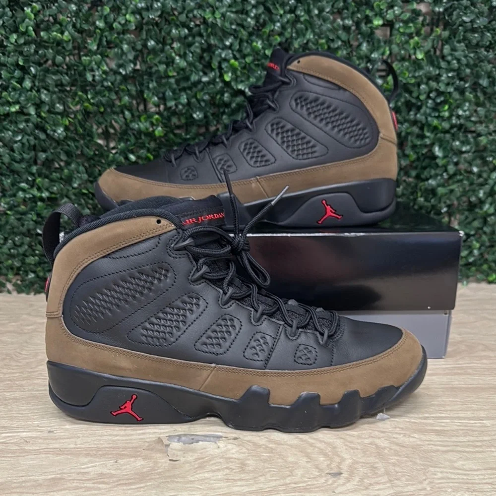 Jordan 9 Retro - M11